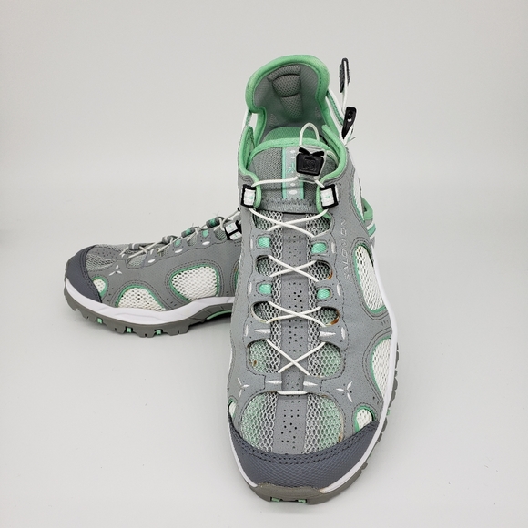 Salomon Shoes - Salomon Women's Trail Hiking Shoe Size 7